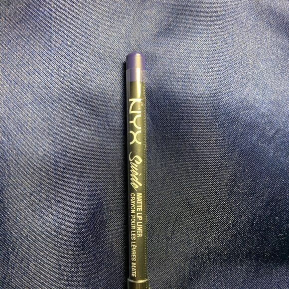 NYX matte lip liner-Jet Set - Picture 1 of 4